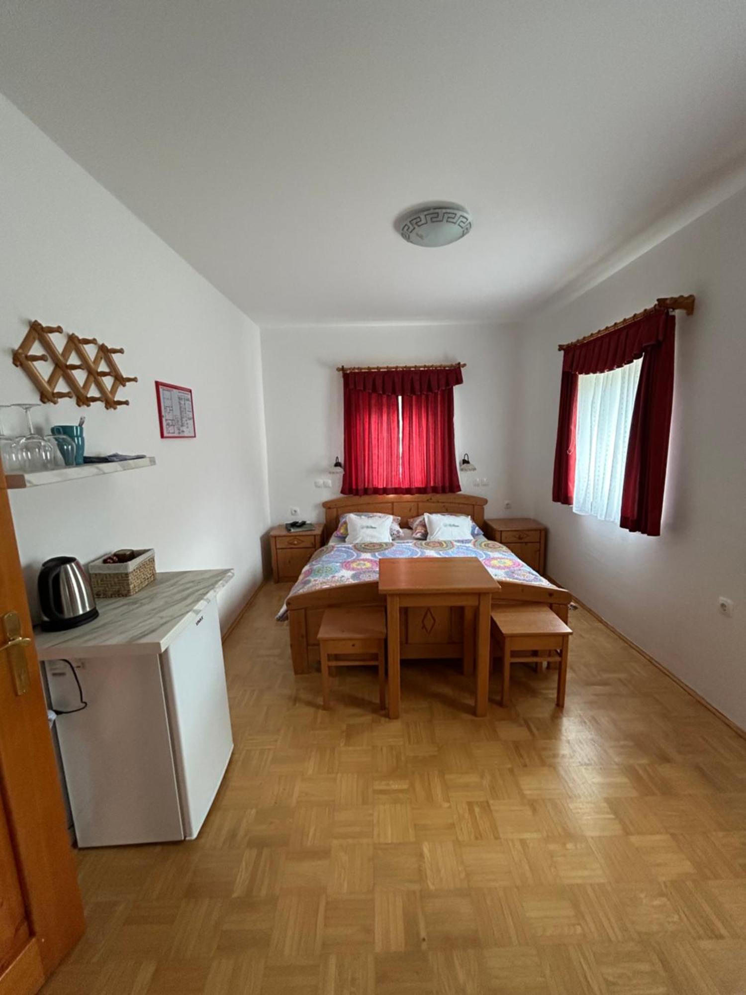 Tourist Farm Gradisnik Apartment Solčava Exterior foto