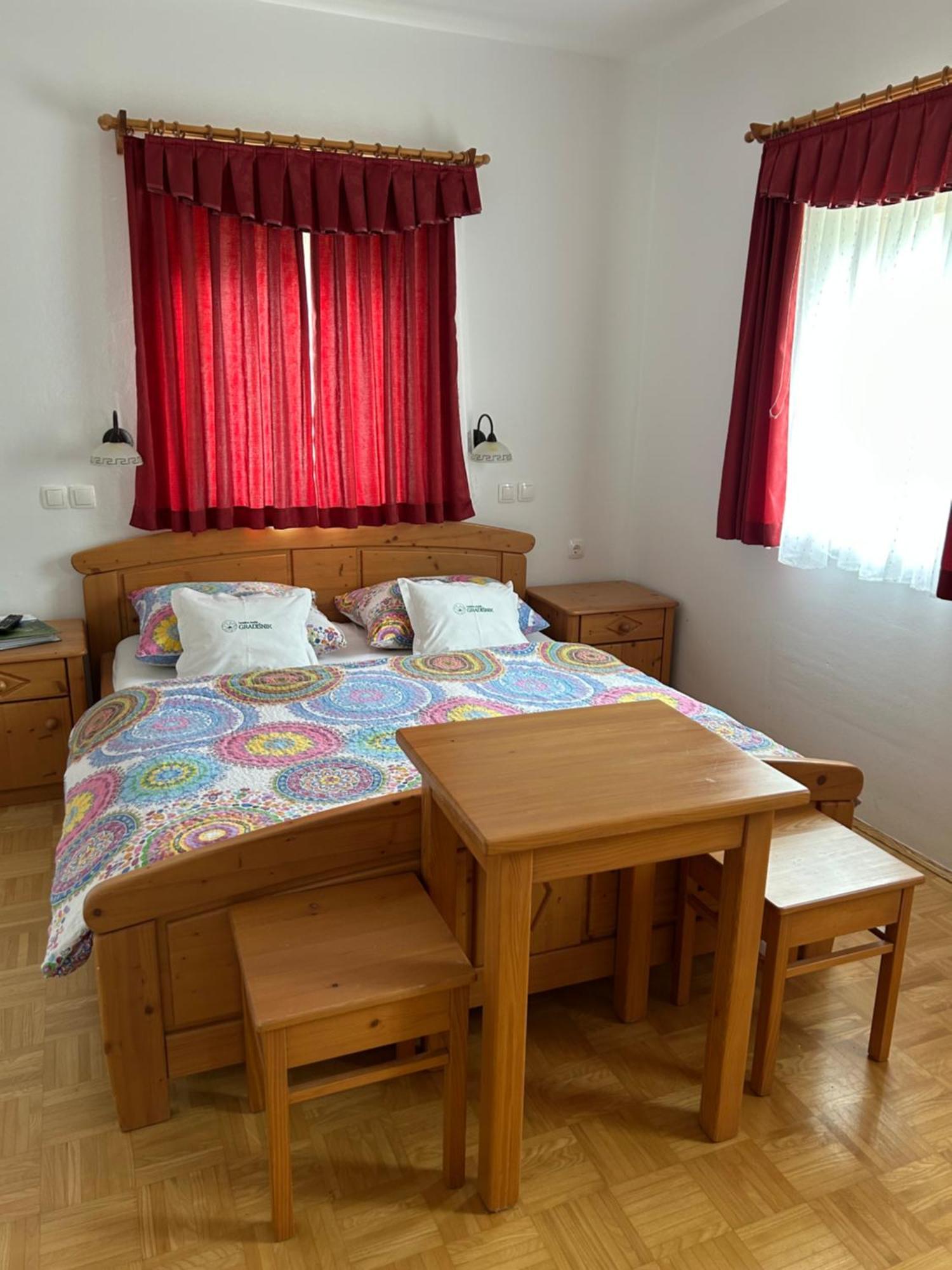 Tourist Farm Gradisnik Apartment Solčava Exterior foto