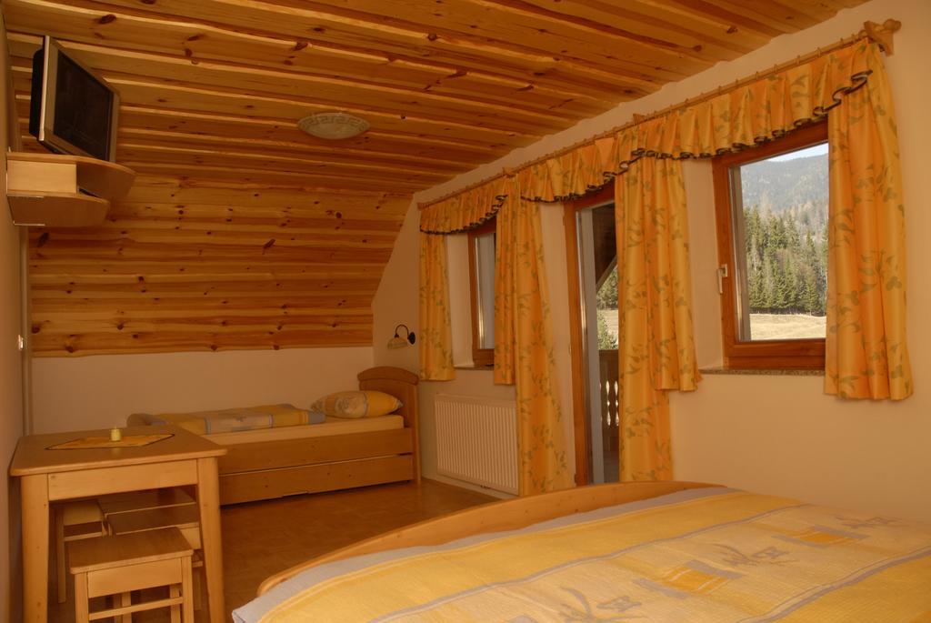 Tourist Farm Gradisnik Apartment Solčava Exterior foto